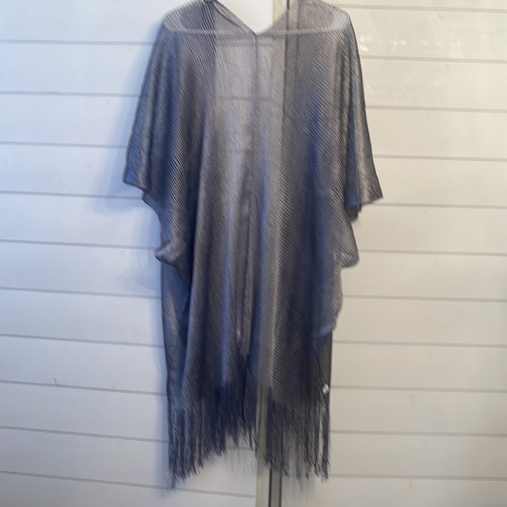 Gray wrap - Picture 3 of 3